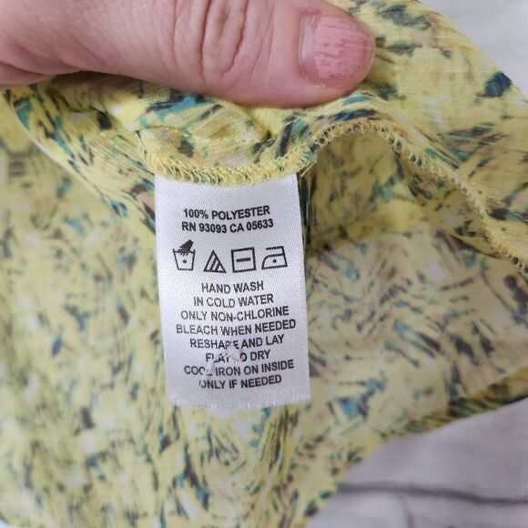 Nic + Zoe Printed Split V-Neck Hi-Low Hem Tunic Top Yellow Small - Picture 9 of 14